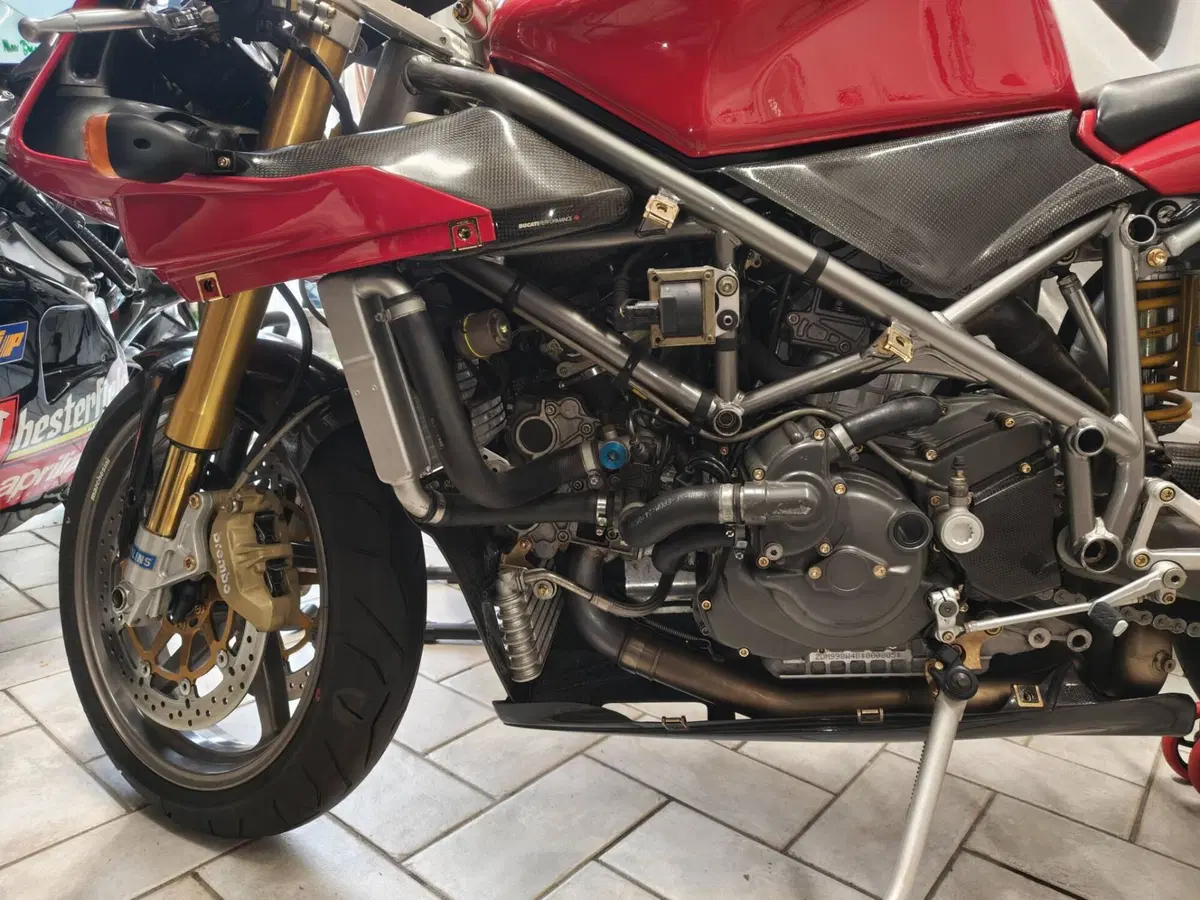 Ducati 996 R (2001) (8)