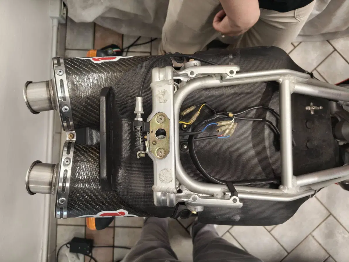 Ducati 996 R (2001) (15)
