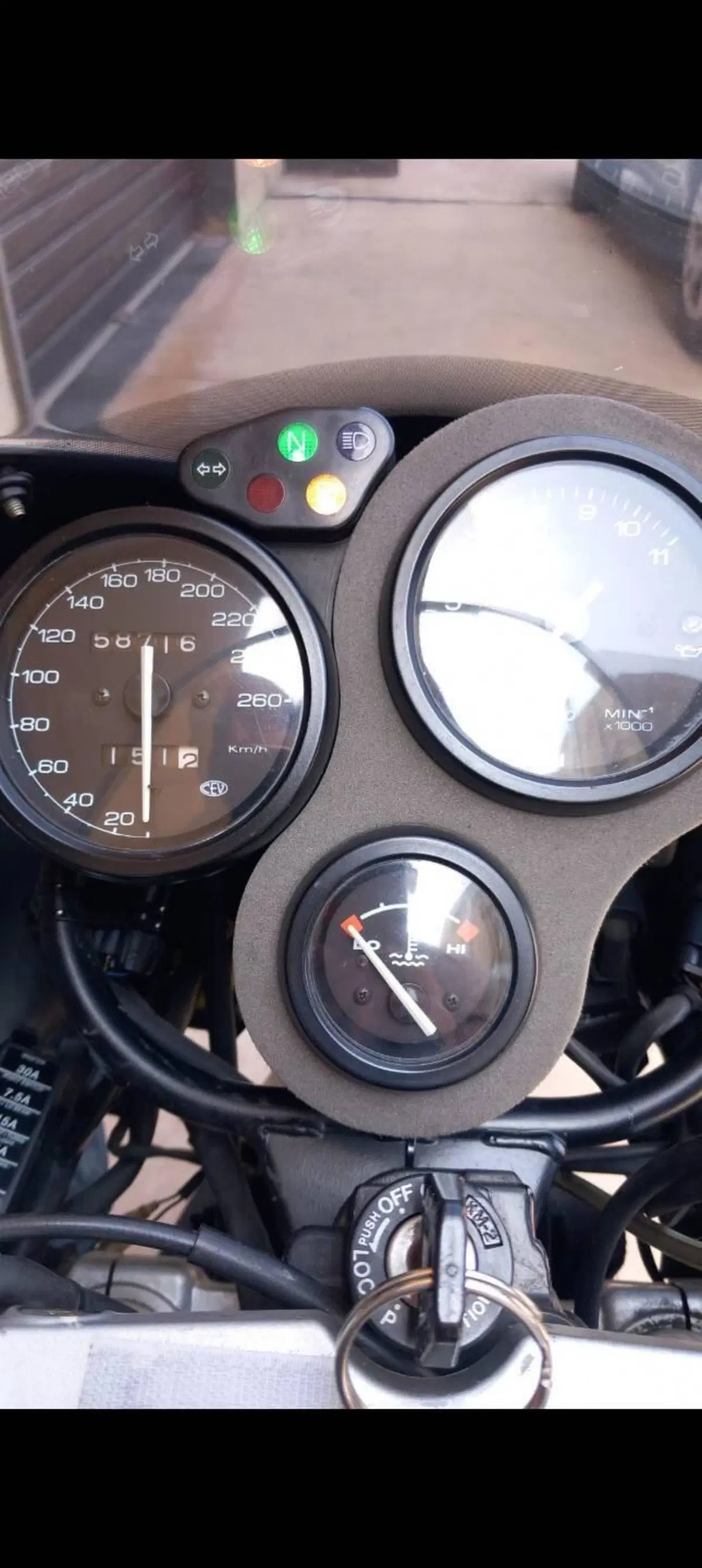 Ducati SuperSport 900 HF (1998 - 00) (2)