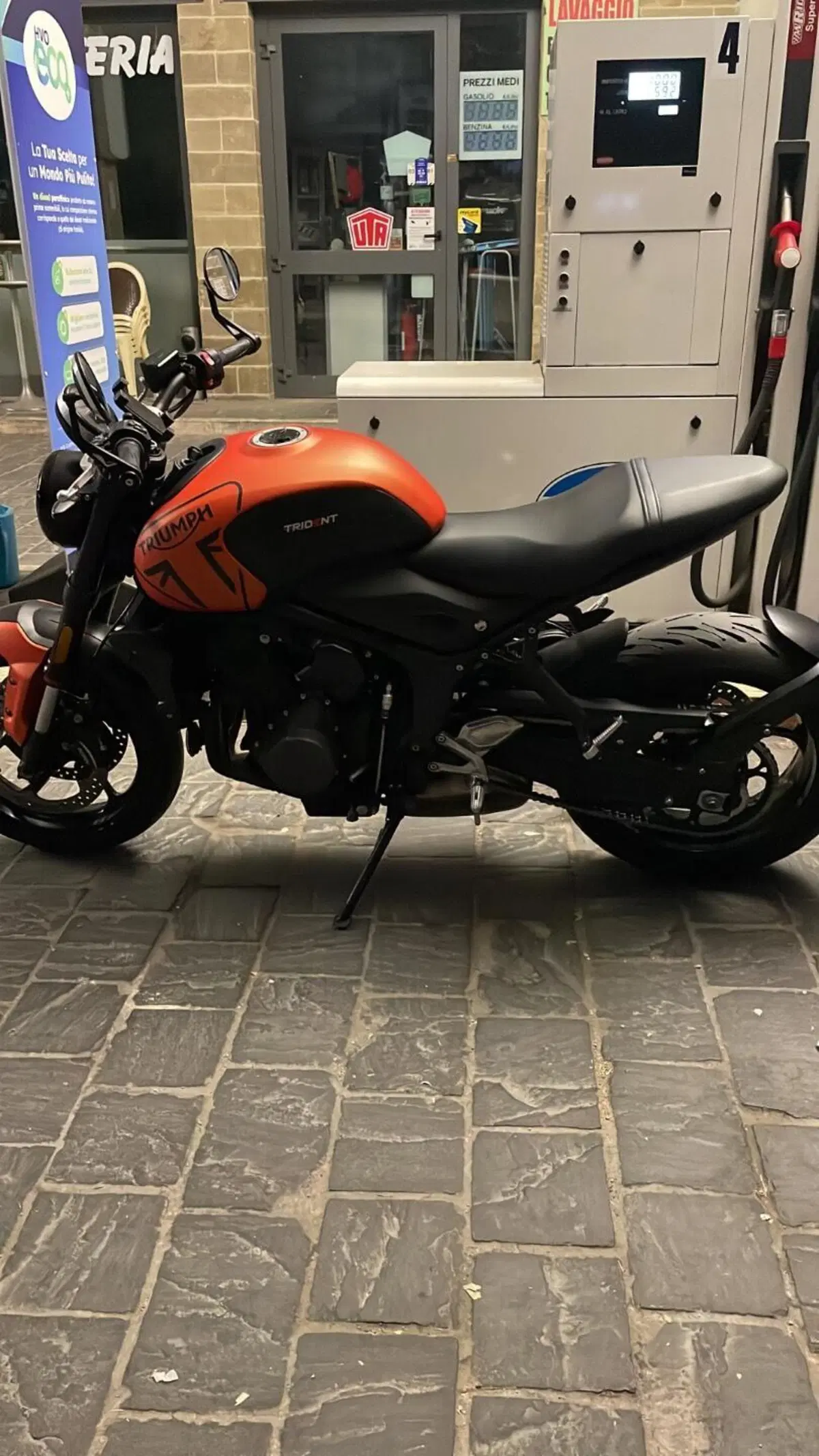 Triumph Trident 660 (2021 - 24) (2)