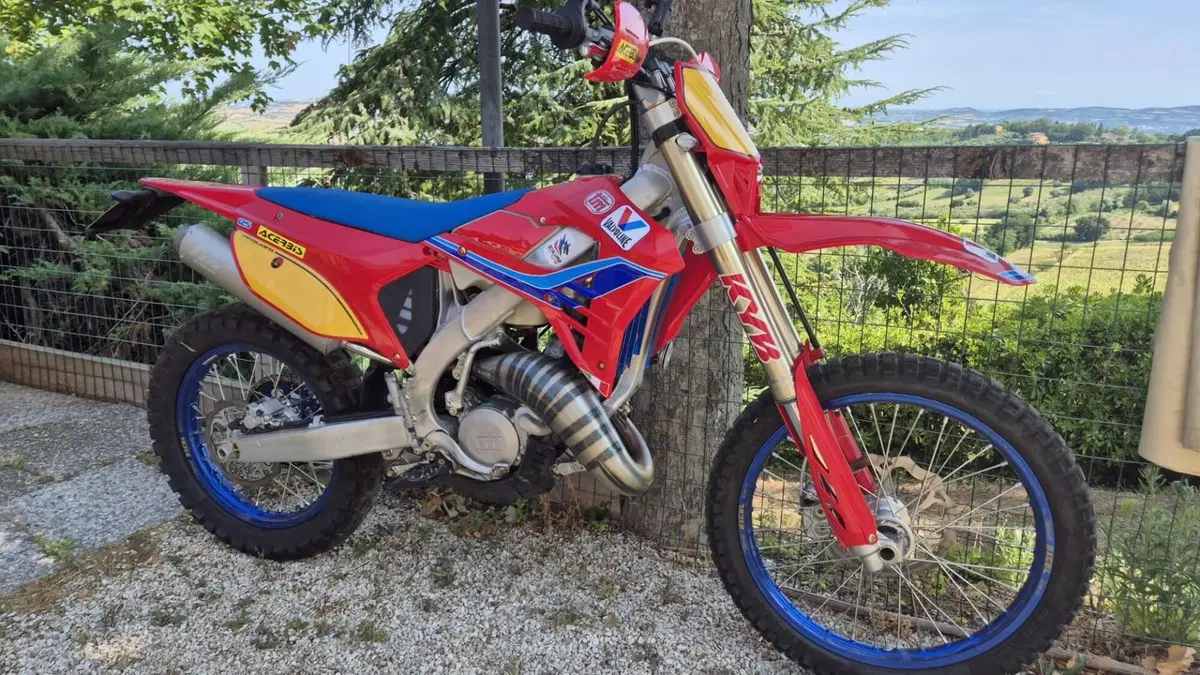 Tm Moto EN 125 ES Fi 2T (2025)