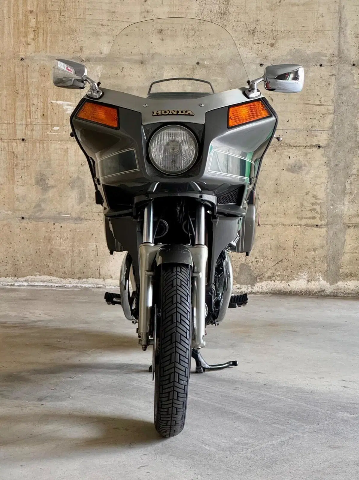 Honda GL 650 SilverWing (3)