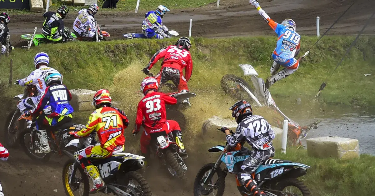 Motocross. Le foto pi&ugrave; spettacolari del GP d'Europa