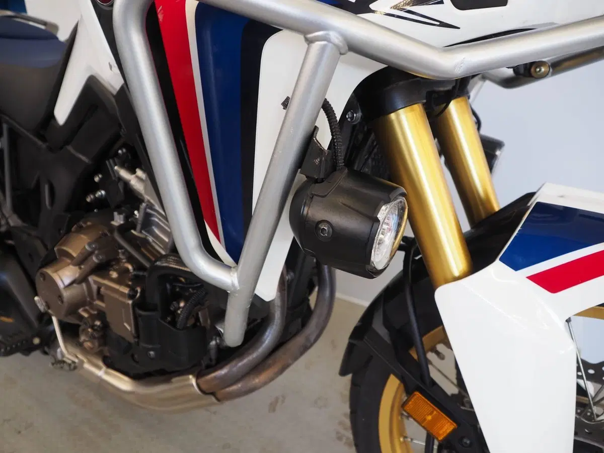 Honda Africa Twin CRF 1000L DCT ABS (2016 - 17) (5)