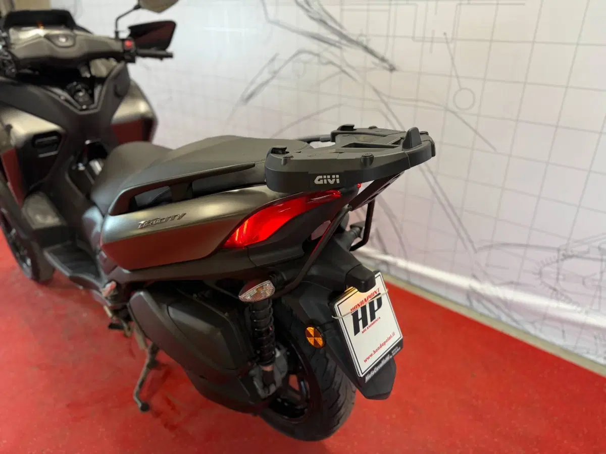 Yamaha Tricity 300 (2021 - 24) (16)