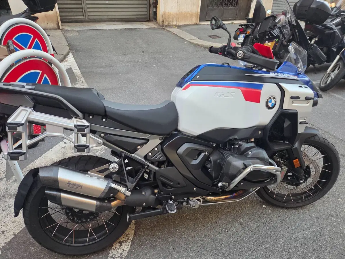 Bmw R 1300 GS Adventure Trophy (2025 - 26) (8)