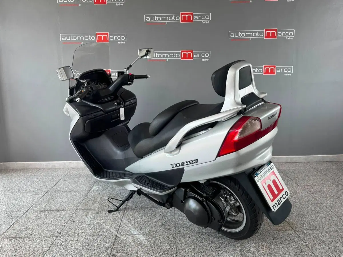 Suzuki Burgman AN 400 i.e. (2004 - 05) (6)