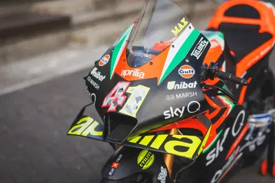 La Aprilia RS-GP 2020 di Aleix Espargar&oacute; ritorna all'asta