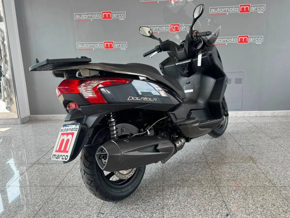 Kymco Downtown 300i (2009 - 17) (3)