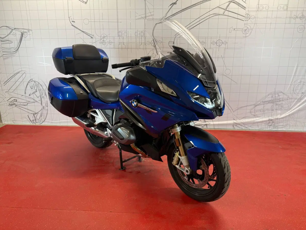 Bmw R 1250 RT (2021 - 25) (2)