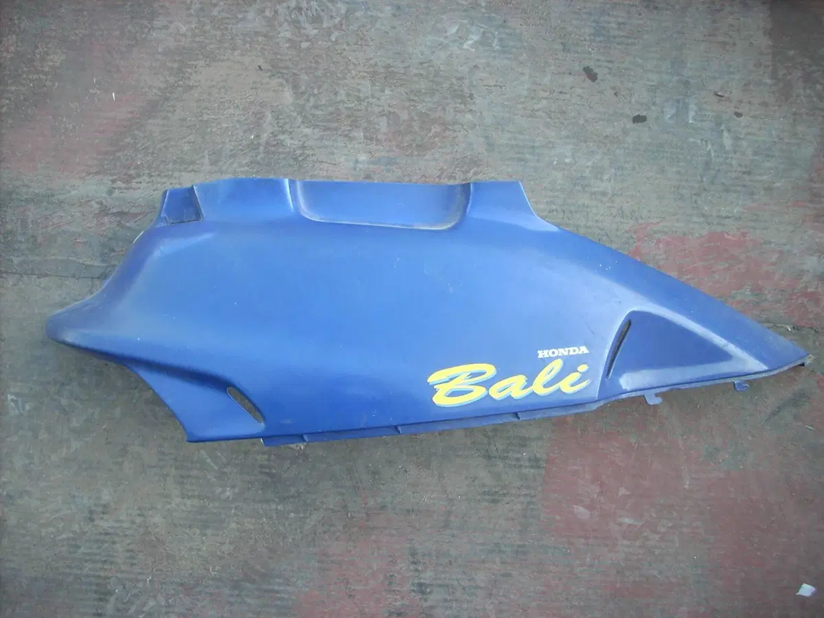 Ricambi Usati Honda Bali 50 100 SJ Originali Testa (2)