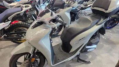Honda SH 150i (2024 - 25) usata