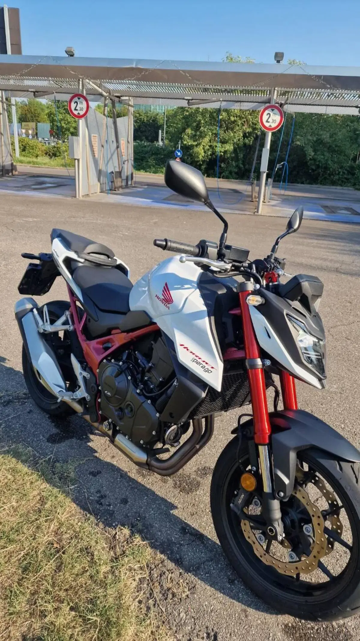 Honda CB 750 Hornet (2023 - 24) (3)