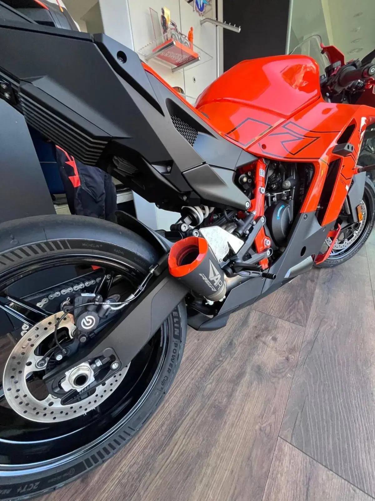 KTM 990 RC R (2026) (3)