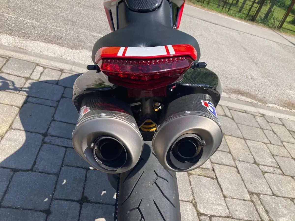 Ducati Hypermotard 1100 EVO SP (2010 - 12) (13)