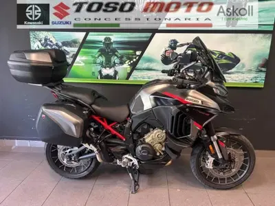 Ducati Multistrada V4 S Grand Tour (2024) usata