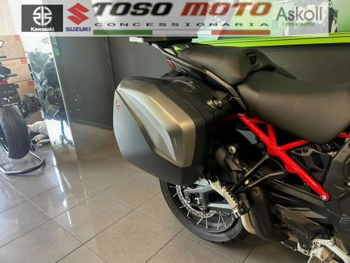 Ducati Multistrada V4 S Grand Tour (2024) (6)