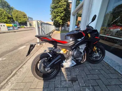 Aprilia Tuono 660 Factory (2025 - 26) usata
