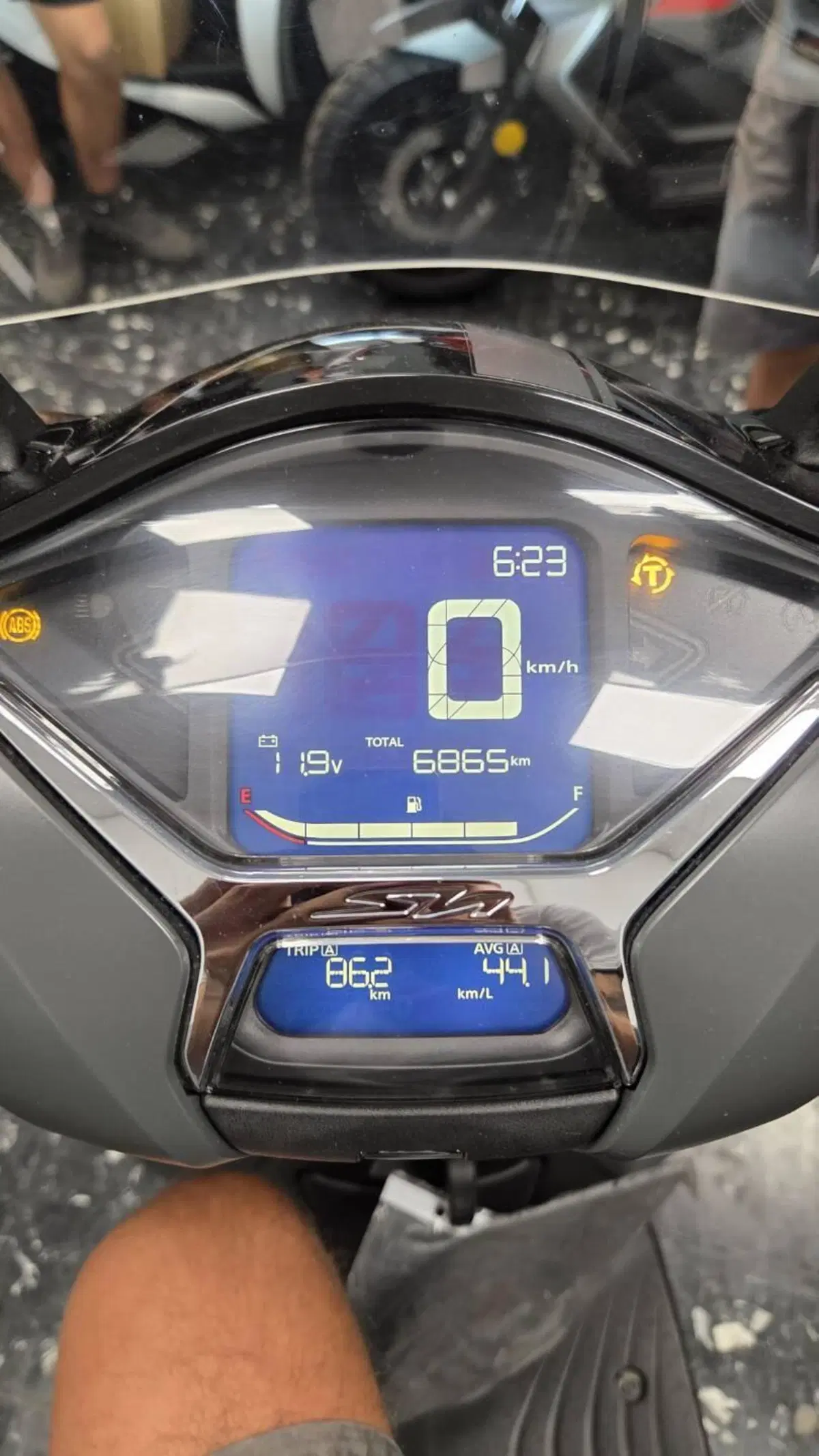 Honda SH 125i Sport (2022 - 23) (4)