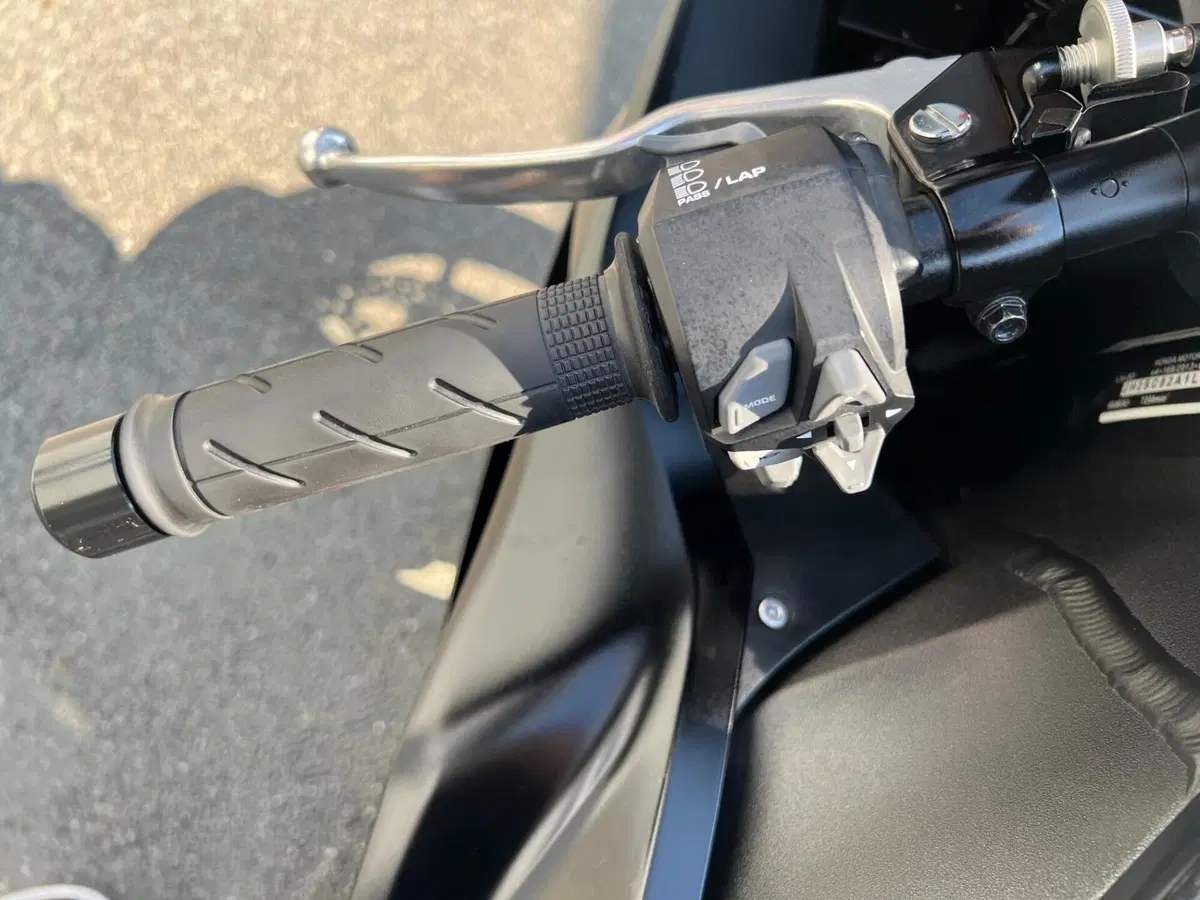 Honda CBR 1000 RR-R Fireblade (2020 - 21) (14)