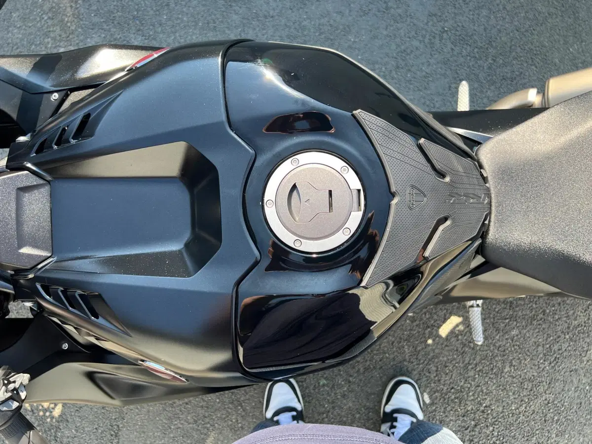 Honda CBR 1000 RR-R Fireblade (2020 - 21) (9)