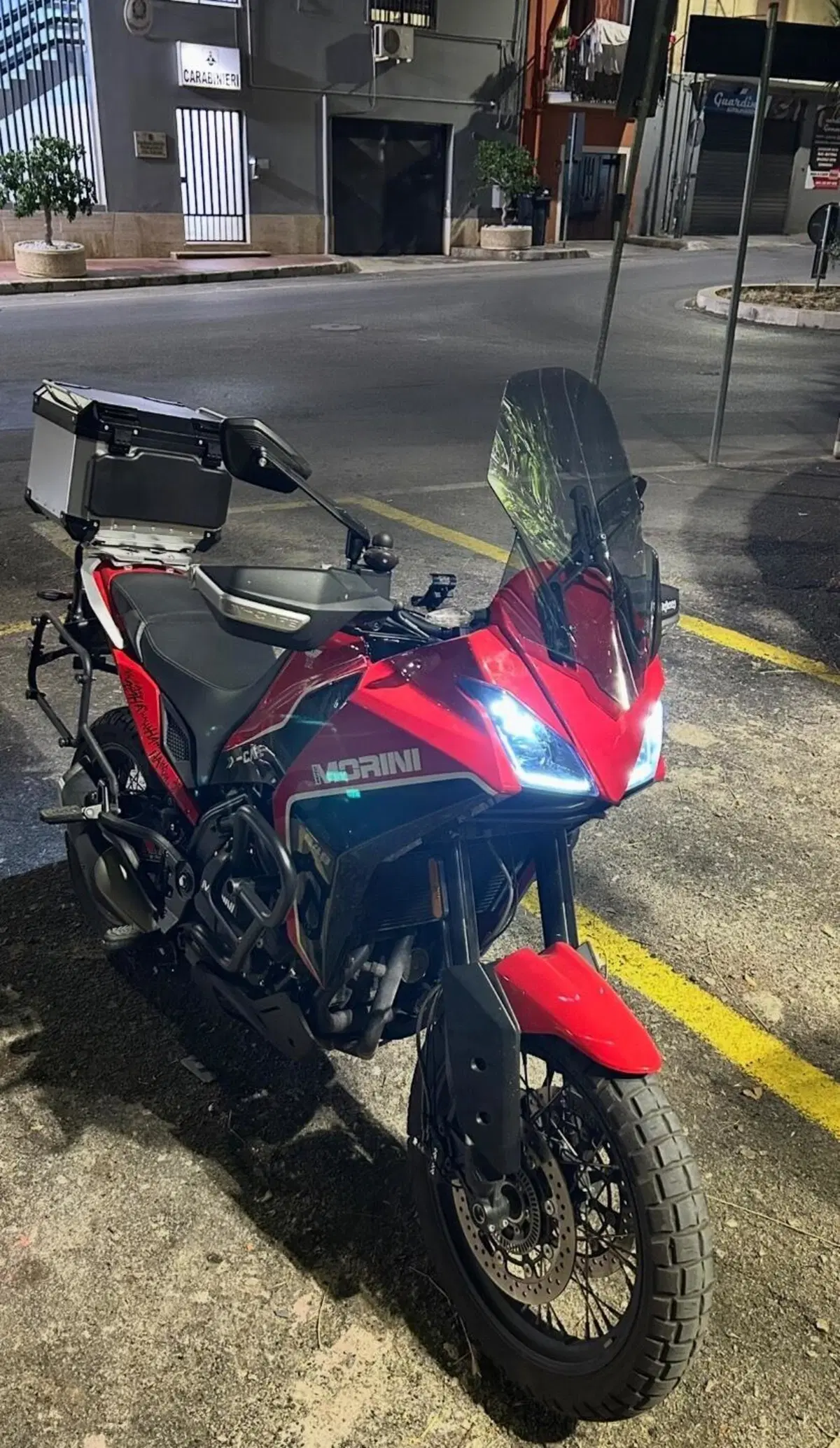Moto Morini X-Cape 650 (2021 - 26) (2)