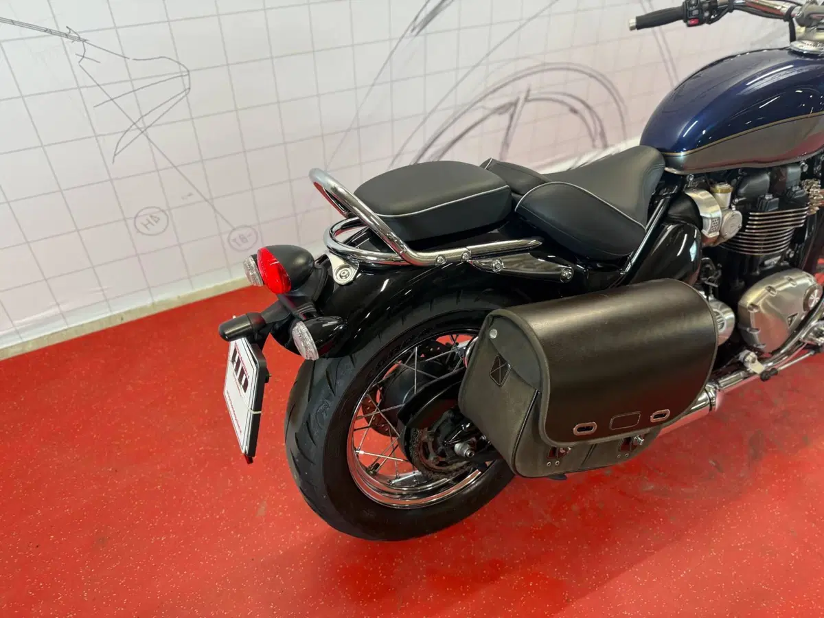 Triumph Bonneville Speedmaster 1200 (2021 - 25) (10)