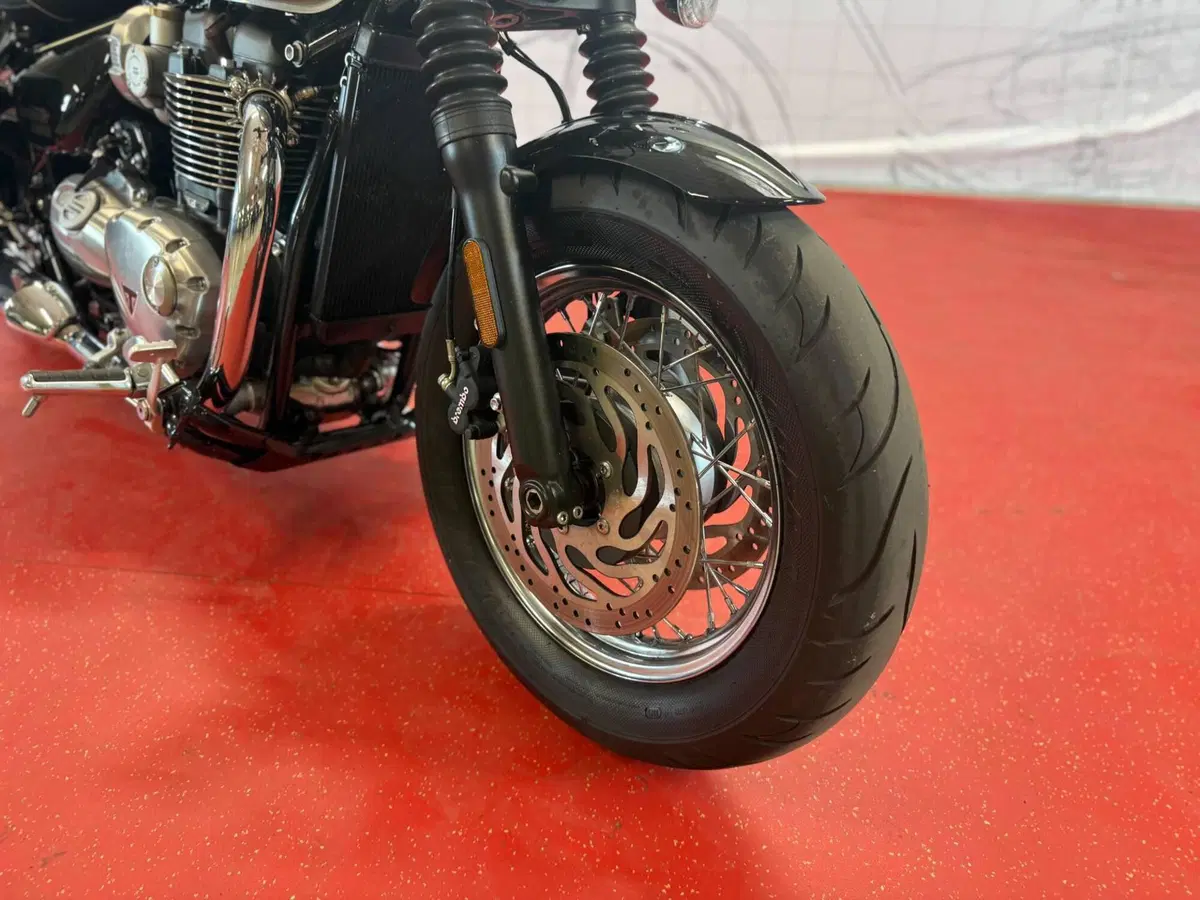 Triumph Bonneville Speedmaster 1200 (2021 - 25) (8)