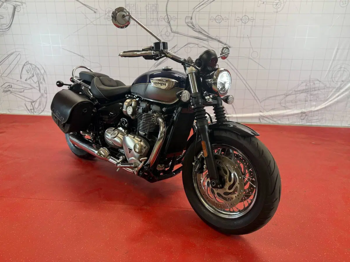 Triumph Bonneville Speedmaster 1200 (2021 - 25) (2)