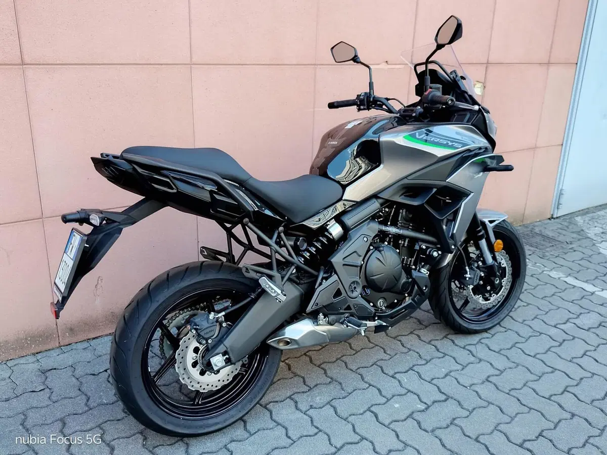 Kawasaki Versys 650 (2025 - 26) (4)