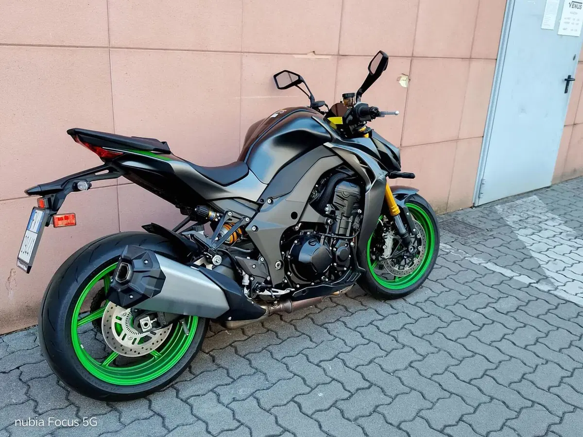 Kawasaki Z 1100 SE (2026) (4)