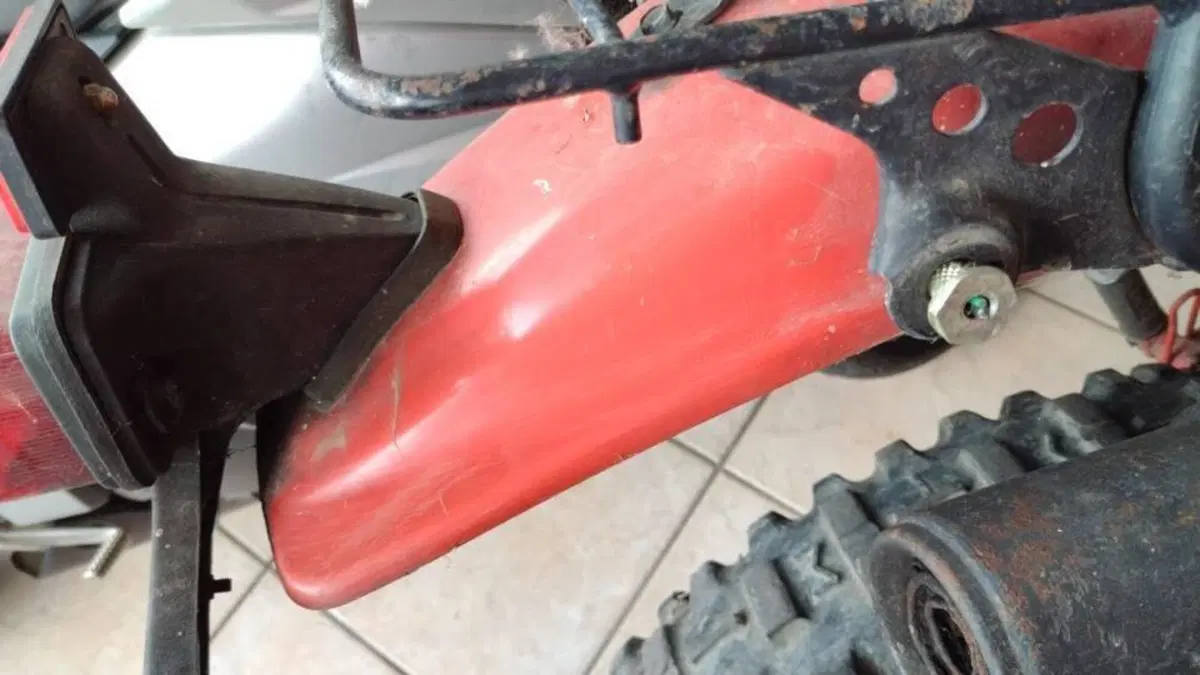 Ricambi Usati Originali Honda XL 125 R Paris Dakar (6)