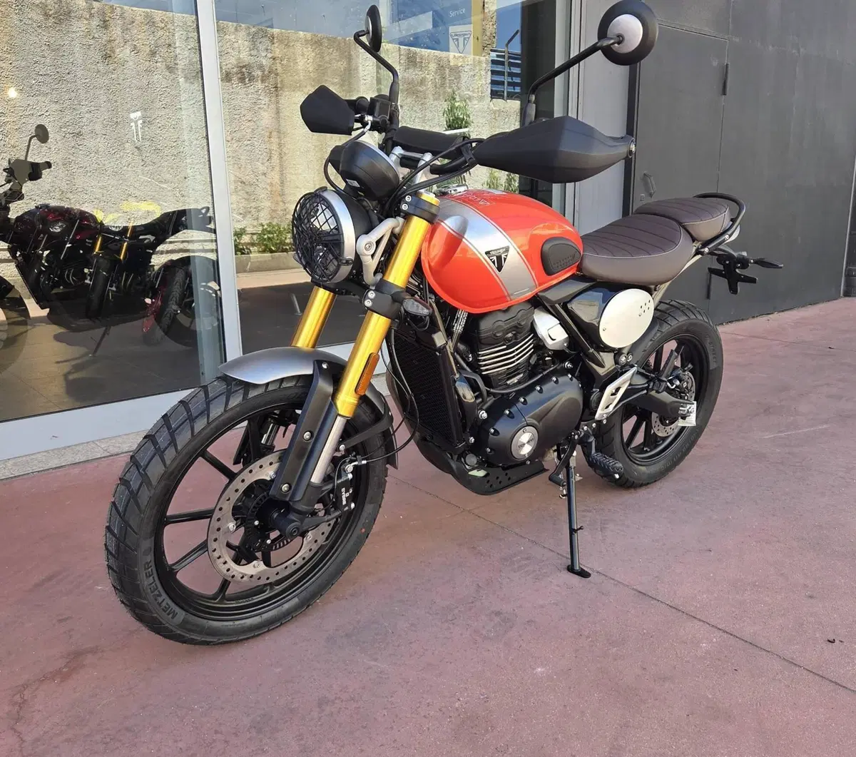 Triumph Scrambler 400 X (2024 - 26) (9)