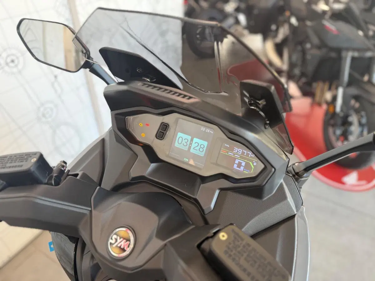 Sym Maxsym TL 508 (2021 - 24) (7)