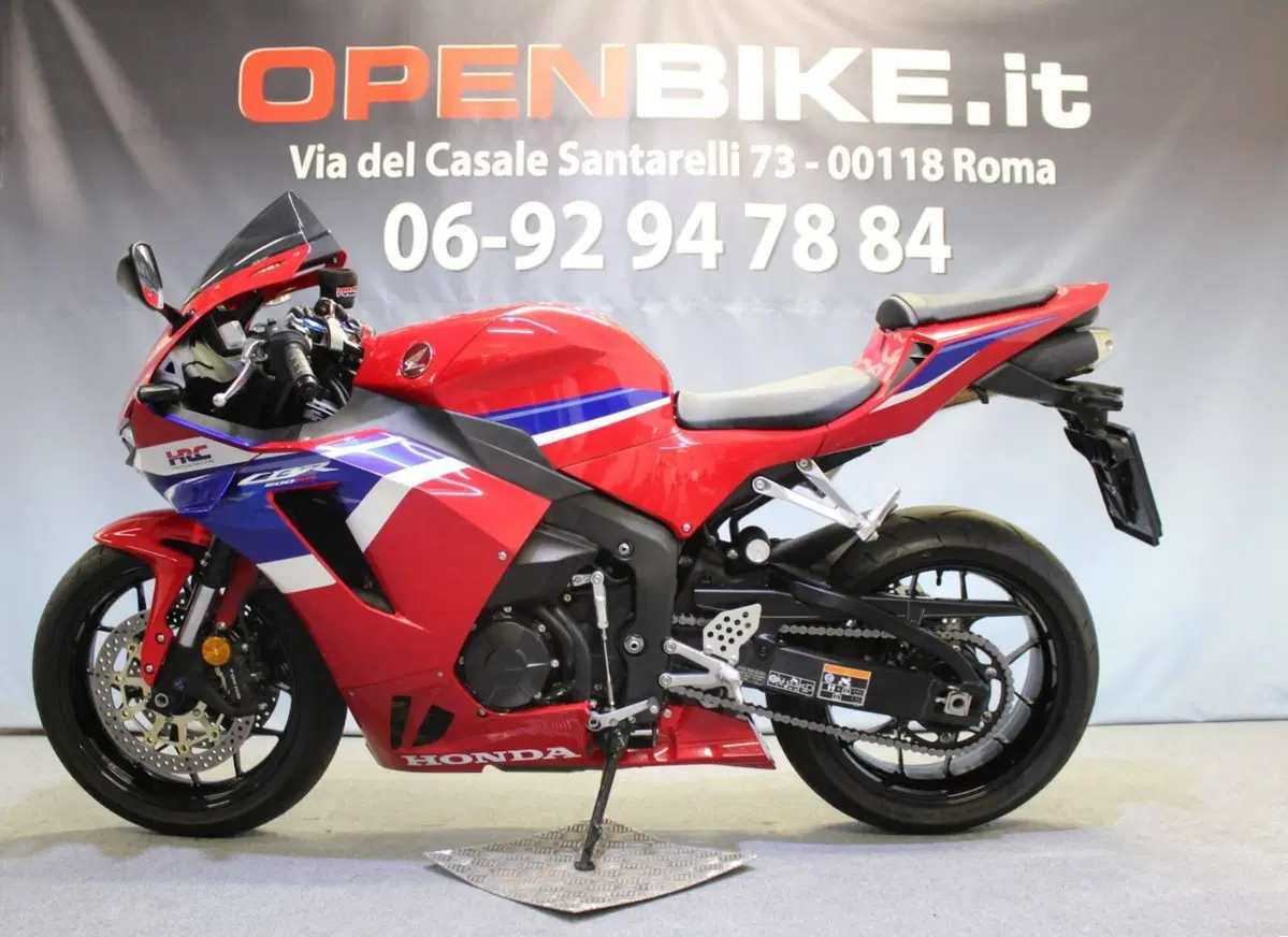 Honda CBR 600 RR (2024 - 26) (2)