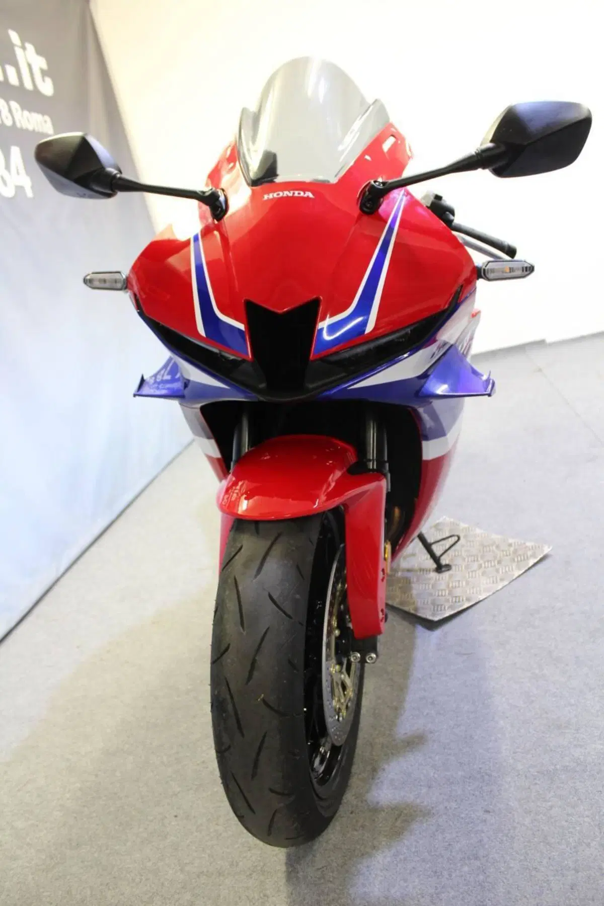 Honda CBR 600 RR (2024 - 26) (13)