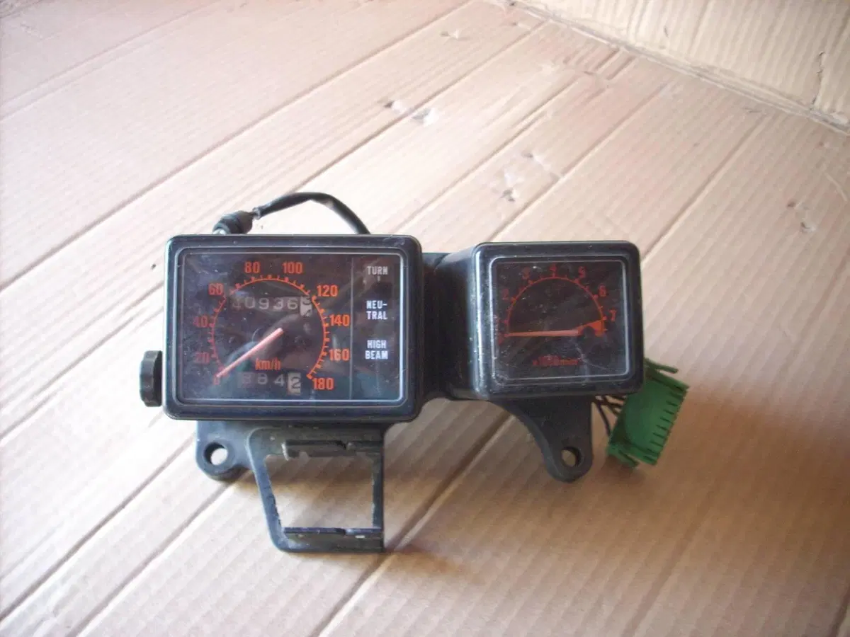 Ricambi Usati Originali Honda XL 600 R LM RM d'Epo (5)