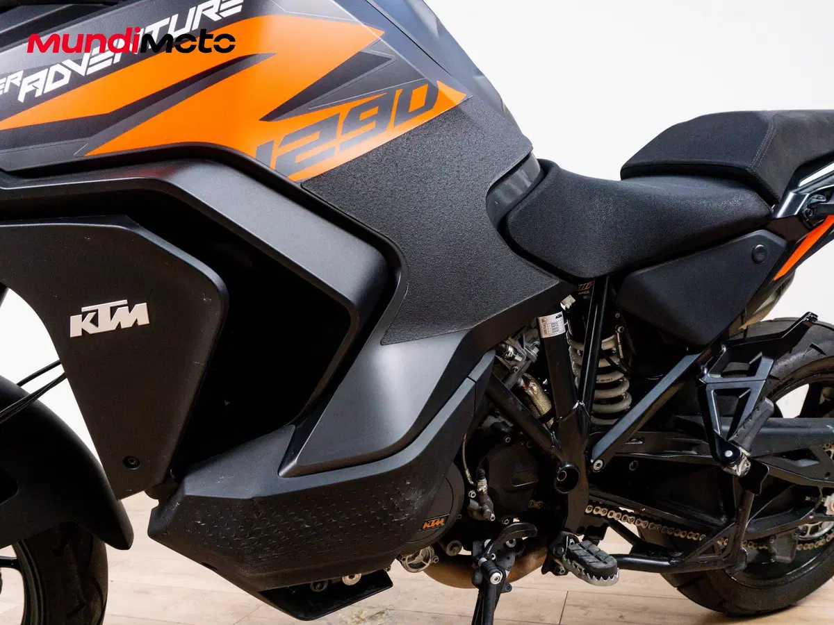 KTM 1290 Super Adventure S (2021) (9)