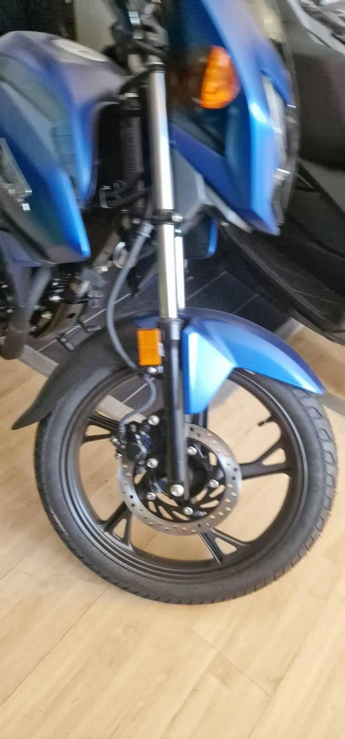 Honda CB 125 F (2026) (4)