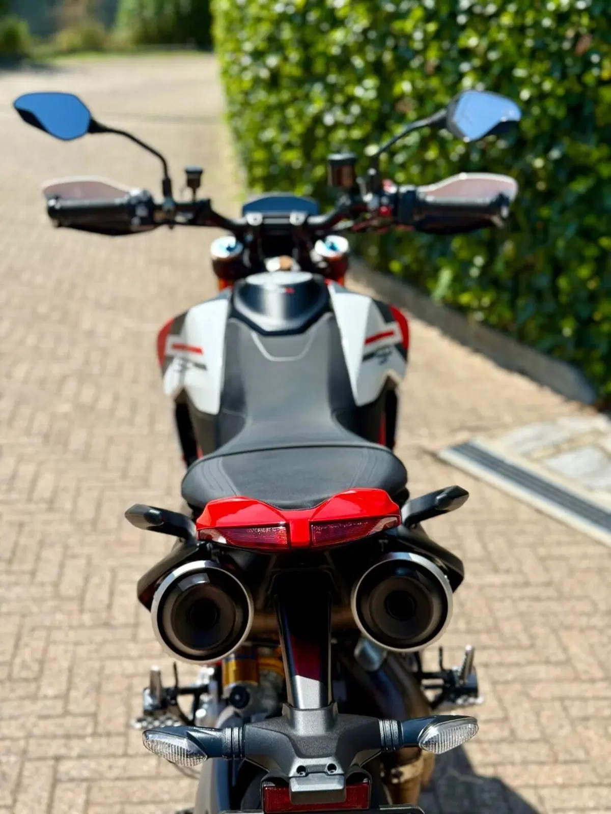 Ducati Hypermotard 950 SP (2022 - 25) (11)