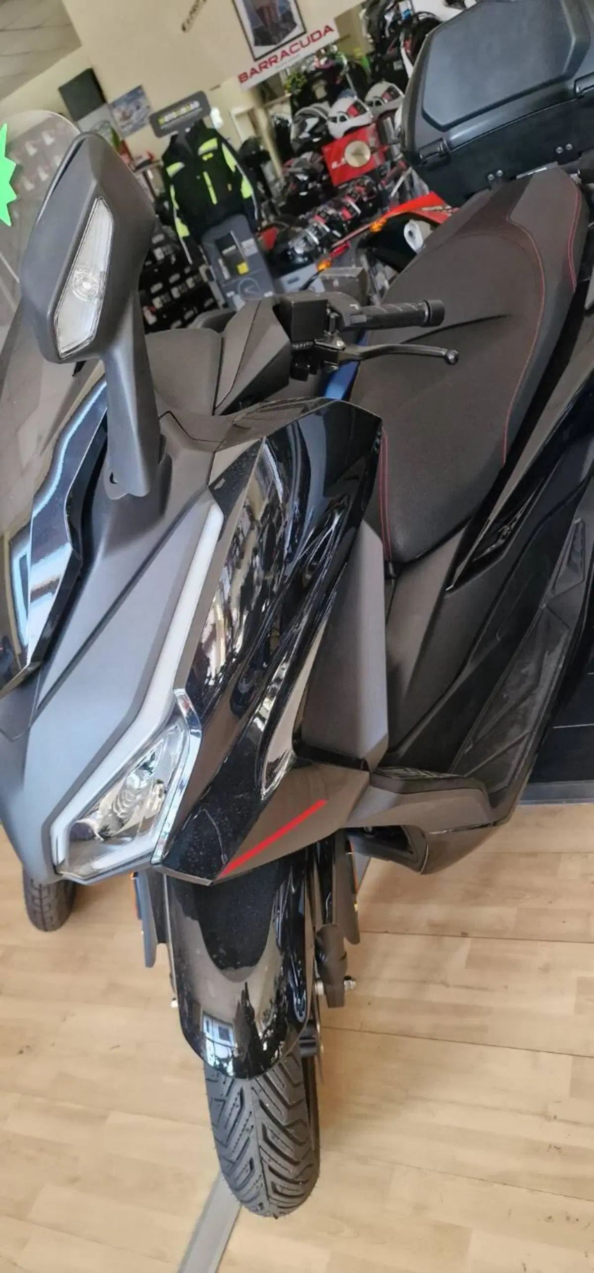 Honda Forza 350 Deluxe (2025 - 26) (3)