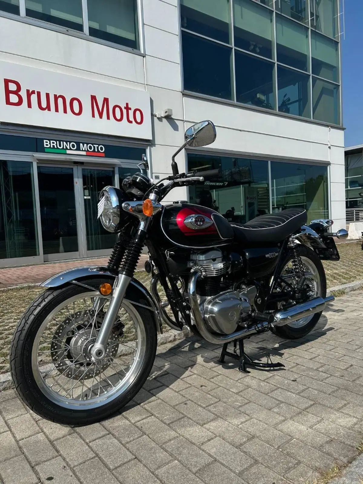 Kawasaki W 800 (2021 - 26) (3)