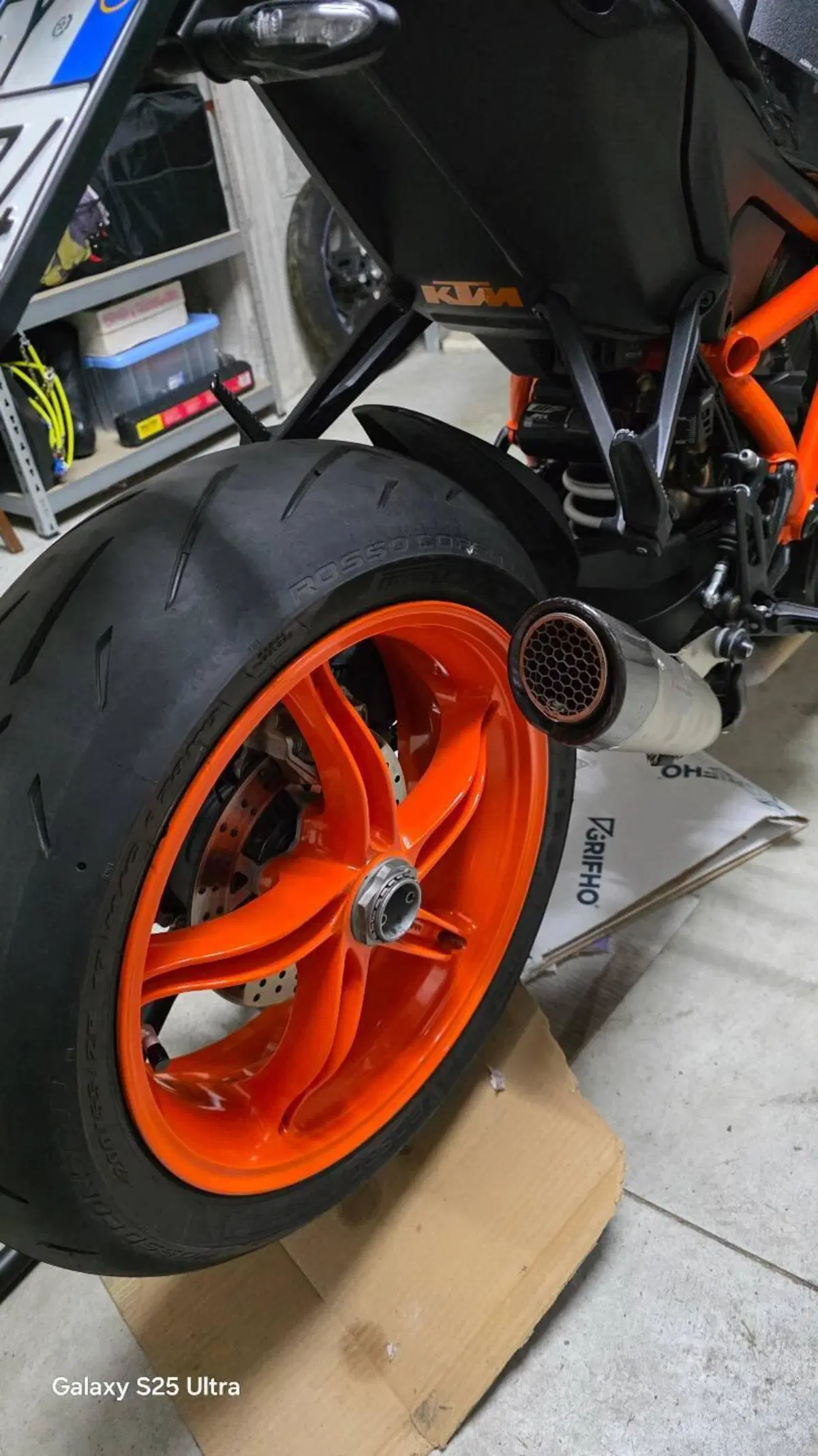 KTM 1290 Super Duke R (2022 - 23) (11)