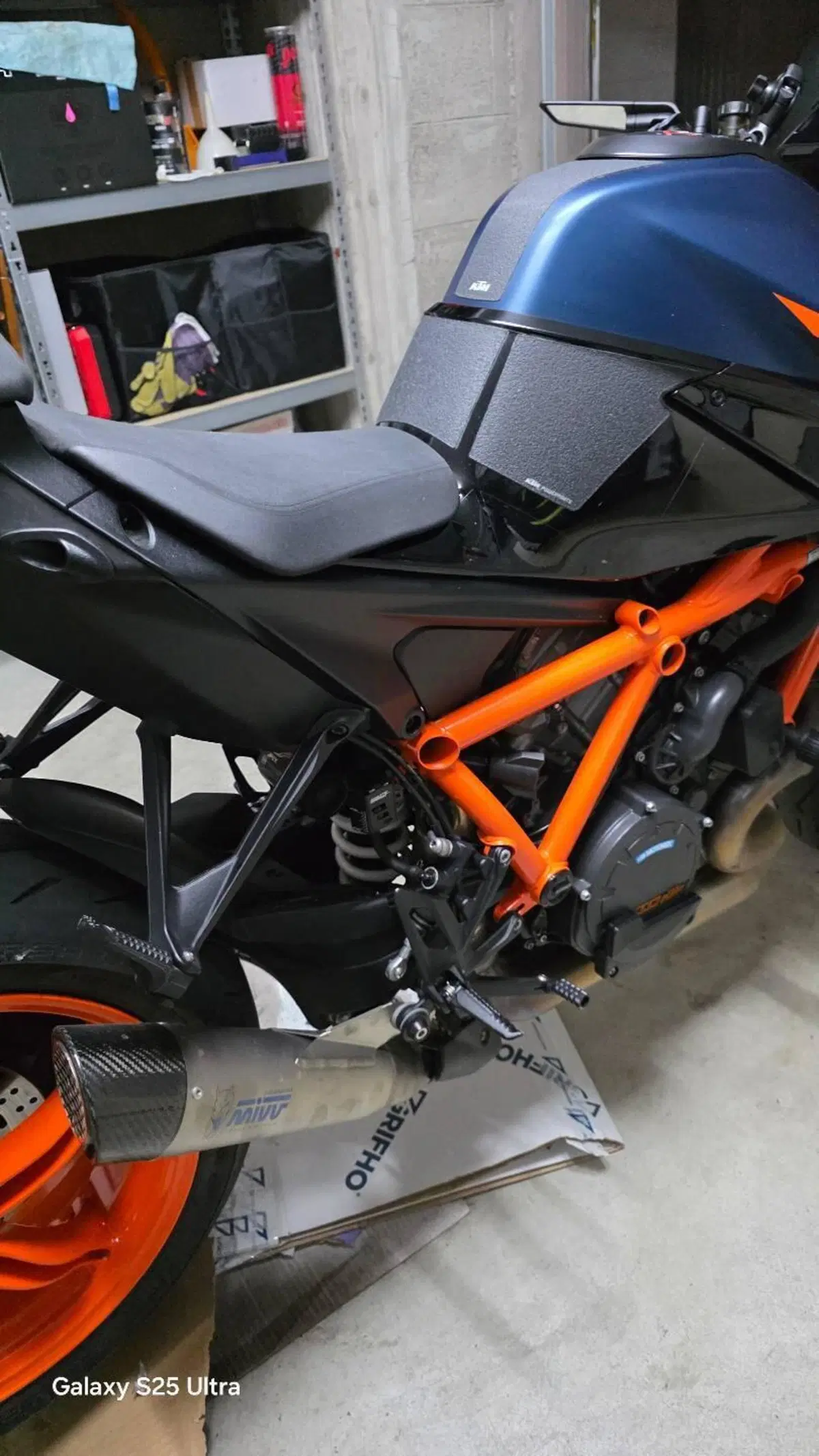KTM 1290 Super Duke R (2022 - 23) (14)