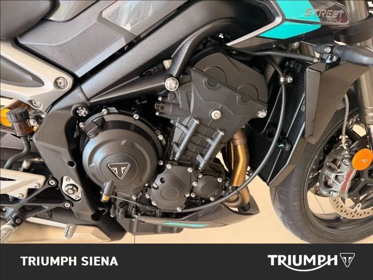 Triumph Street Triple 765 RS (2023 - 26) (5)