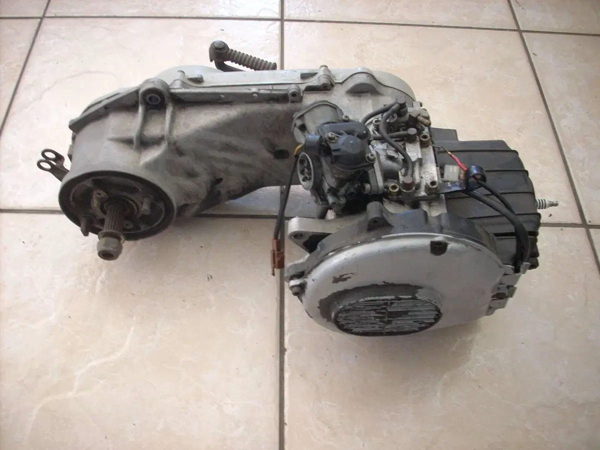 Ricambi Usati Originali Italjet Velocifero 50 Moto (6)