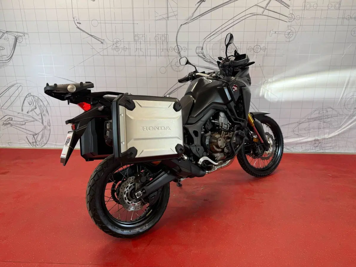 Honda Africa Twin CRF 1000L DCT ABS (2016 - 17) (3)