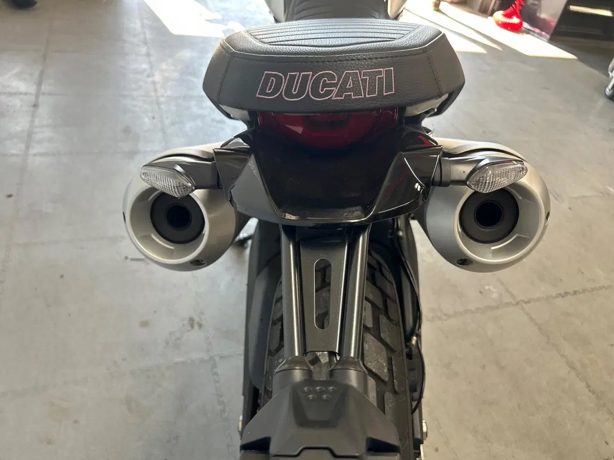 Ducati Scrambler 1100 (2018 - 20) (10)