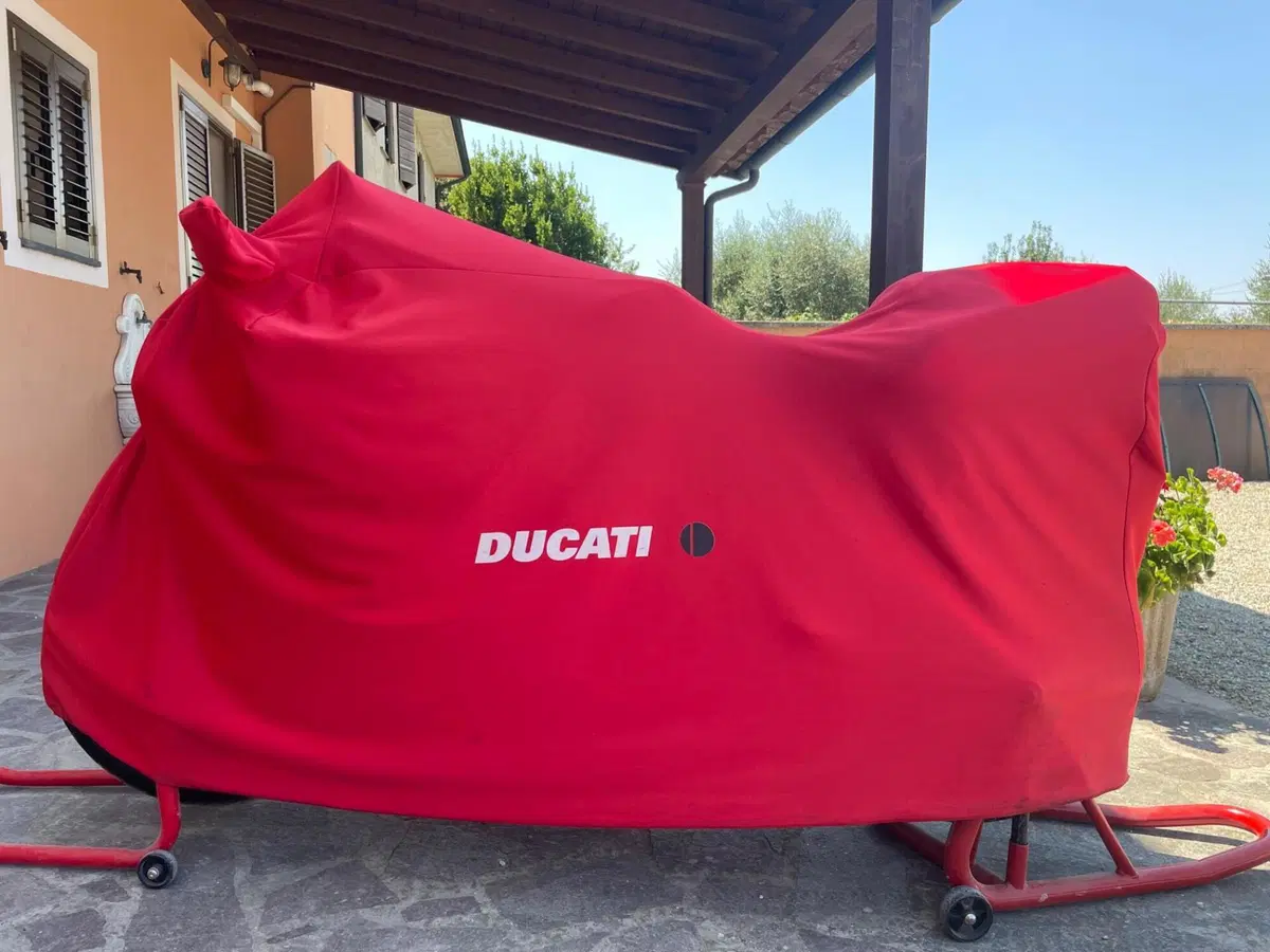 Ducati 748 Biposto (1998 - 03) (6)