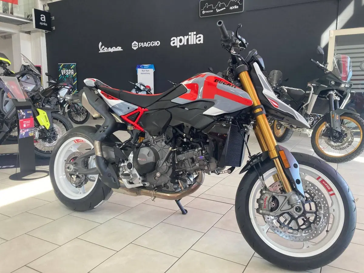 Ducati Hypermotard V2 SP (2026) (2)